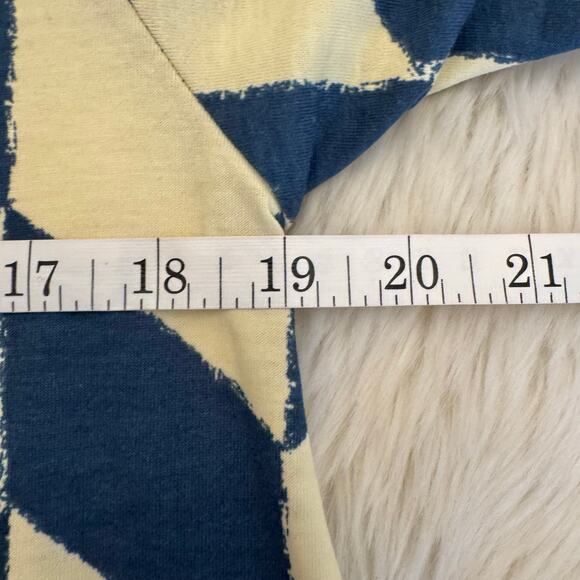 Lularoe Disney Nightmare Before Christmas Perfect T Small - Picture 12 of 14